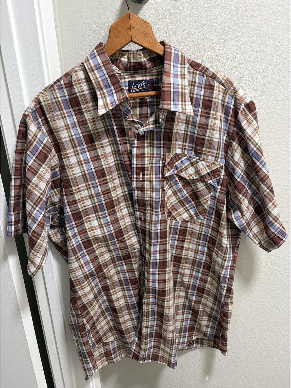 VTG Levis Plaid Button Up Shirt Sz XL Brown Blue Western